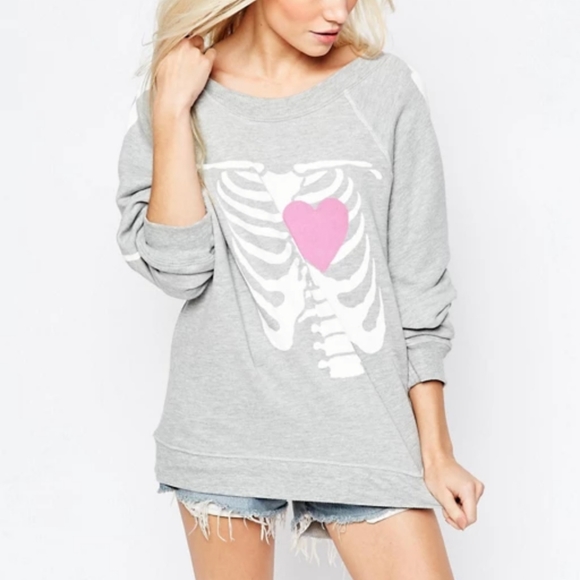 Wildfox Tops - Wildfox My Beating Heart Sweater Size Large